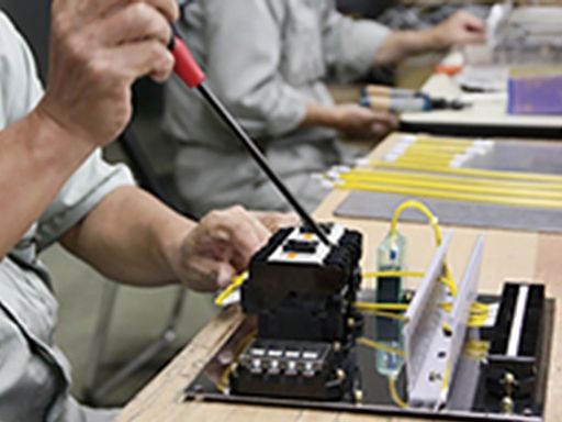 仲産業株式会社
