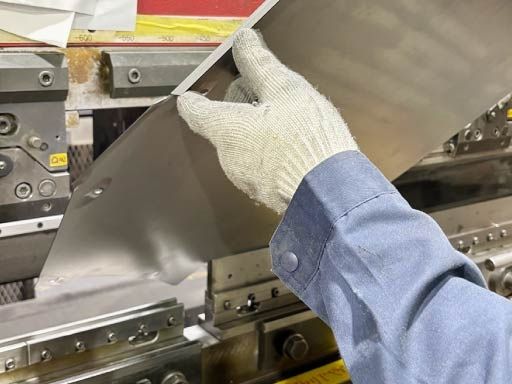三技工業株式会社