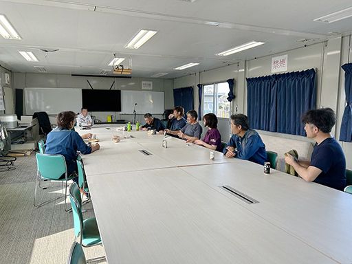 東陸運株式会社