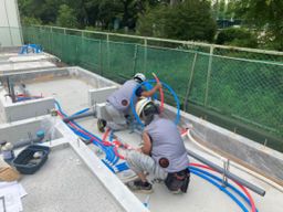 週休2日（日曜＋月2回土曜）大型連休有！