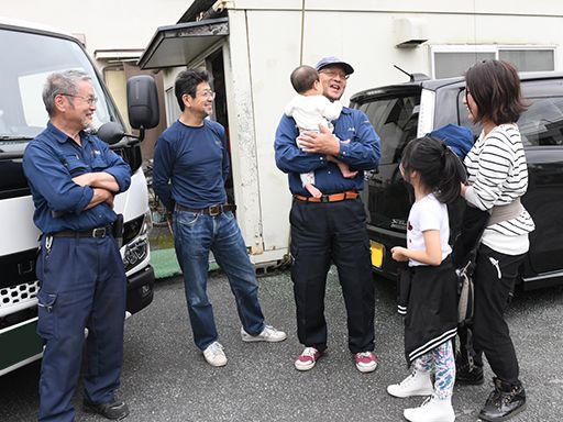 有限会社こもれび運送