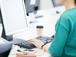 青伸産業運輸株式会社　伊勢崎営業所