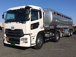 株式会社　Y.D.L