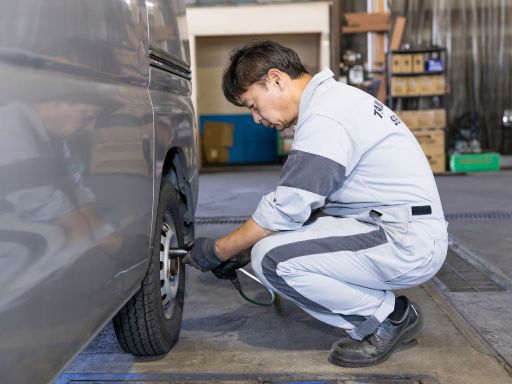 株式会社　多摩オートサービス