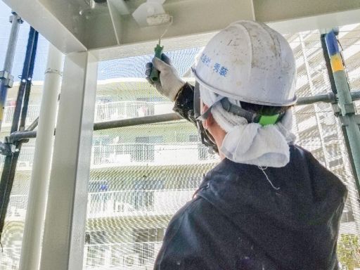 株式会社秀装
