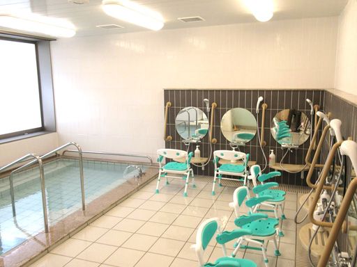 社会福祉法人 神奈川県匡済会　養護老人ホーム 野庭風の丘