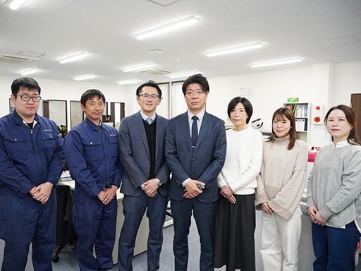 株式会社アトムズ