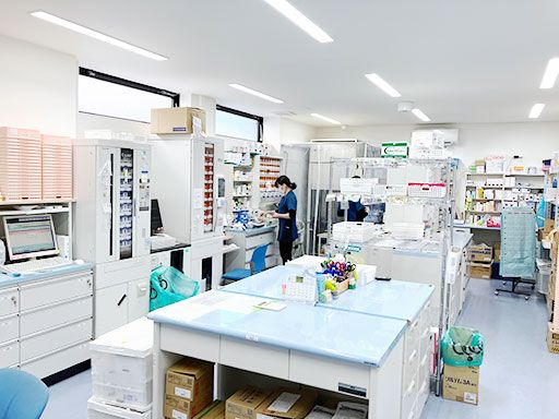 株式会社サン薬局　南部在宅療養支援部／日の出薬局