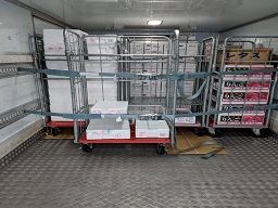 甲斐運輸株式会社
