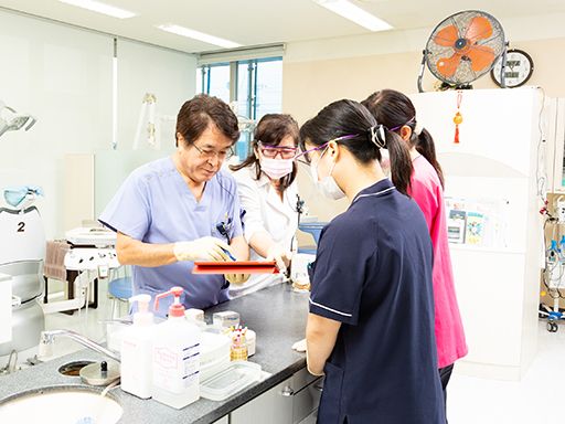 医療法人愛聖会 横須賀歯科医院