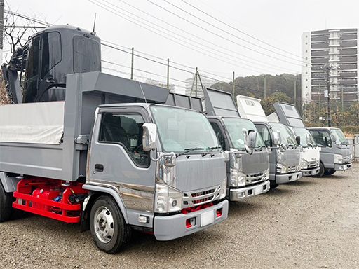 株式会社トライアンフ