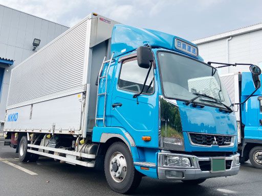 日興運送株式会社　牛久物流センター
