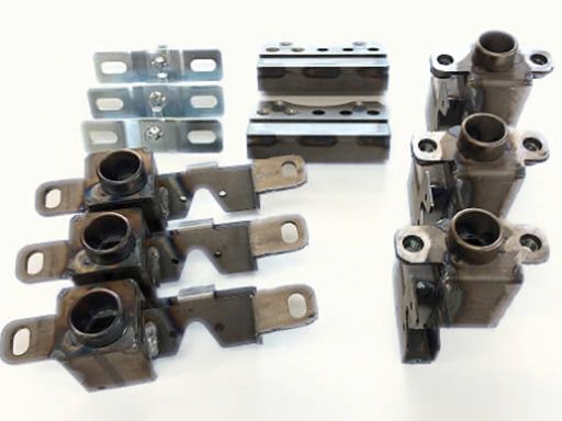 部品工業株式会社