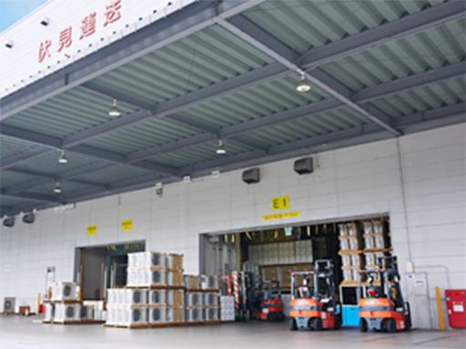 滋賀県内7箇所の自社倉庫を展開中！