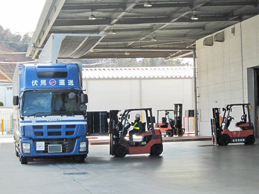 滋賀県内7箇所の自社倉庫を展開中！