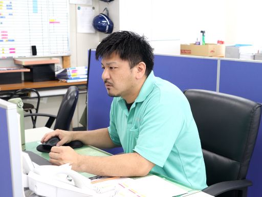 日本陸送株式会社　東富士事業所