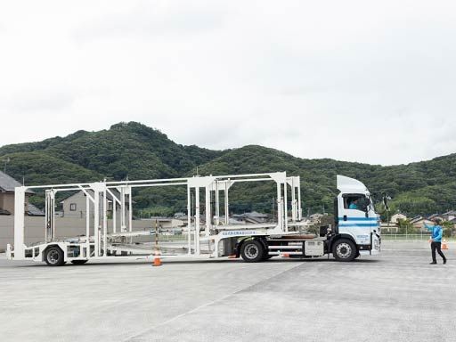 日本陸送株式会社　愛川事業所