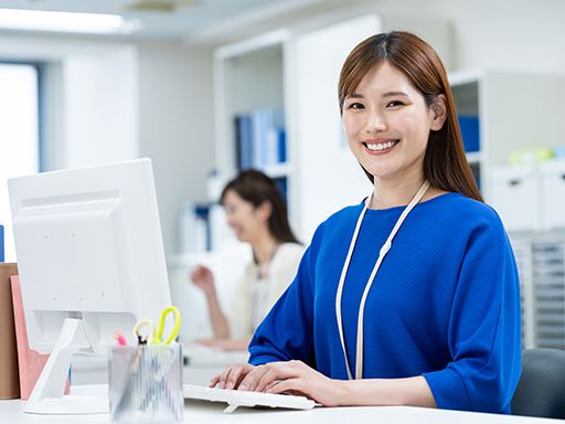 年間休日123日＊働きやすい職場環境◎