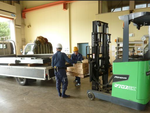 東京商運株式会社　厚木営業所