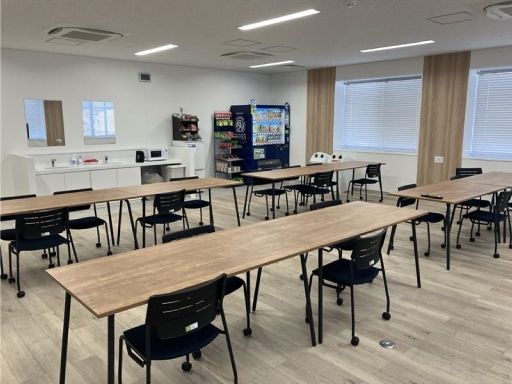 ニッコン株式会社　門司営業所