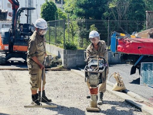 新しい挑戦を応援する会社です！