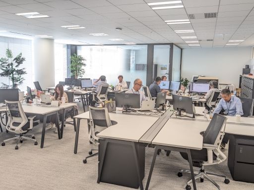 パシフィックグレーンセンター株式会社　本社