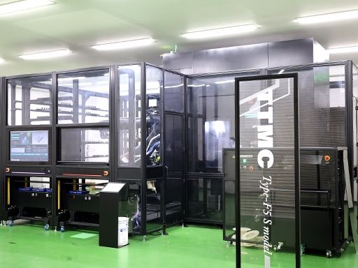 AIを搭載した完全自動マシニングセンタ